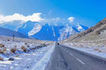 Amritsar to Leh Cab